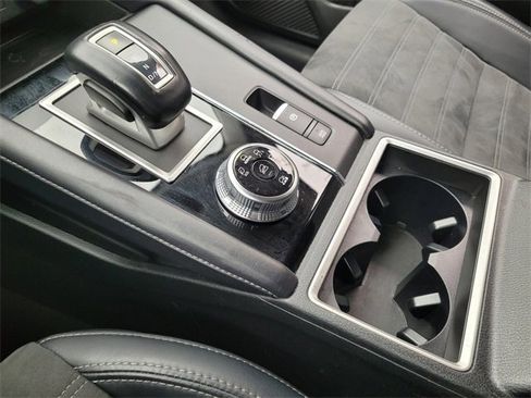 Used 2024 Mitsubishi Outlander SE image 27