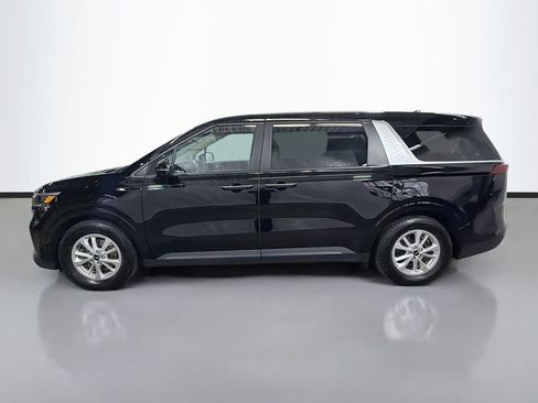 Used 2024 Kia Carnival LX FWD image 7