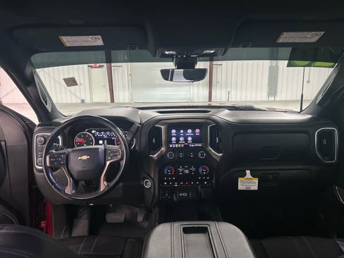 Used 2020 Chevrolet Silverado 2500 High Country w/ Technology Package image 28