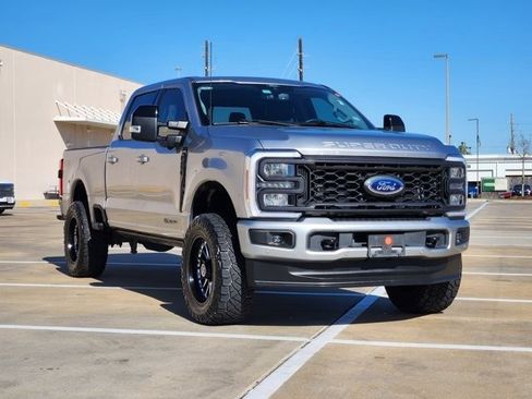 Certified 2024 Ford F250 Lariat w/ Lariat Ultimate Package image 3