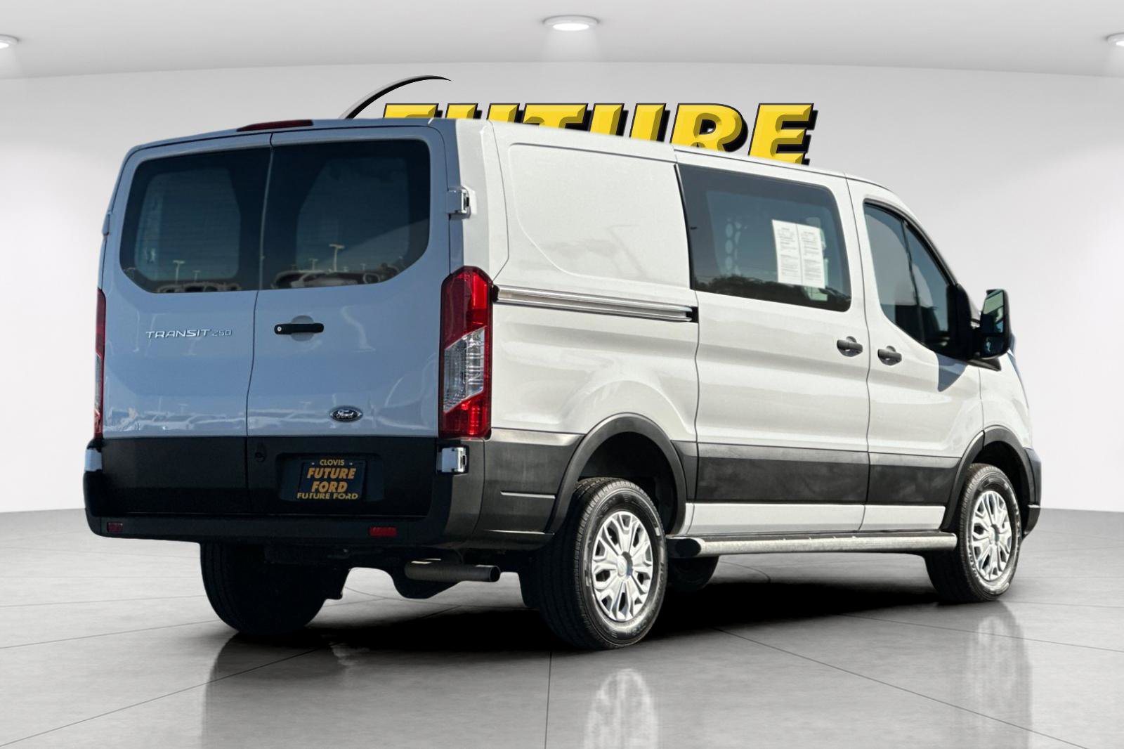 Certified 2025 Ford Transit 250 Low Roof w/ Exterior Upgrade Package RWD image 3