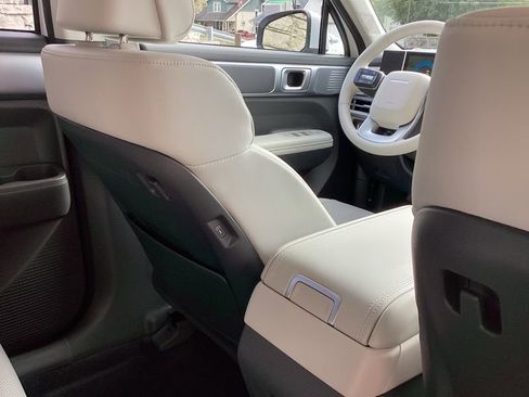 New 2026 Hyundai Santa Fe SEL w/ Tow & Go Package AWD/4WD image 18