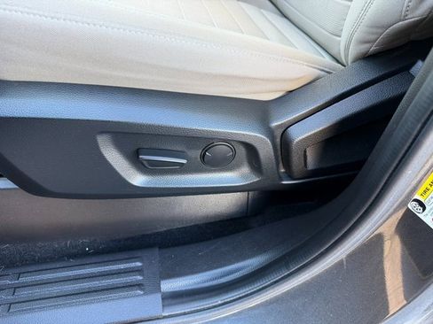 Used 2019 Ford Ranger XLT w/ Equipment Group 302A Luxury image 14