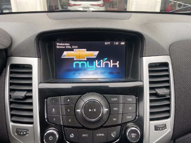 Used 2016 Chevrolet Cruze LT FWD image 19