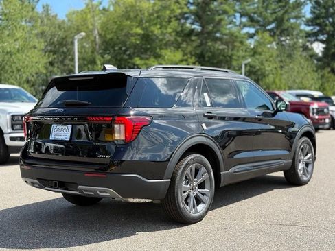 New 2026 Ford Explorer Active w/ Active Comfort Package AWD/4WD image 4
