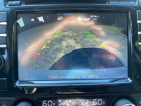 Used 2017 Nissan Maxima SR image 21