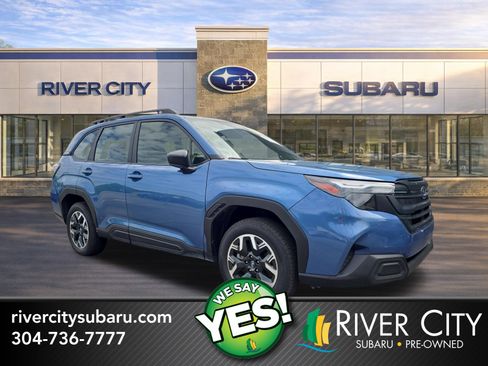 Certified 2025 Subaru Forester AWD/4WD image 1
