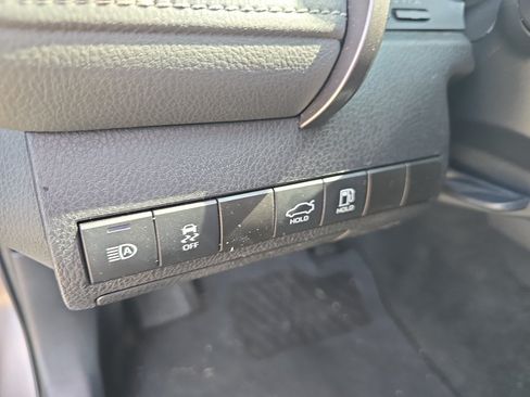 Used 2024 Toyota Camry SE FWD image 13