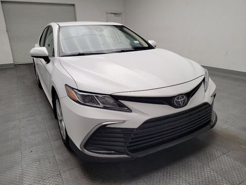 Used 2022 Toyota Camry LE FWD image 14
