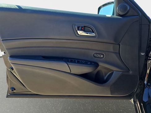 Used 2017 Acura ILX w/ Premium Package image 29