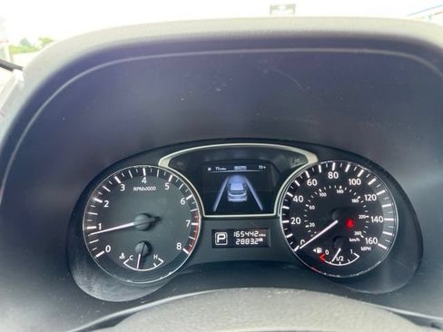 Used 2014 Nissan Pathfinder SL AWD/4WD image 23