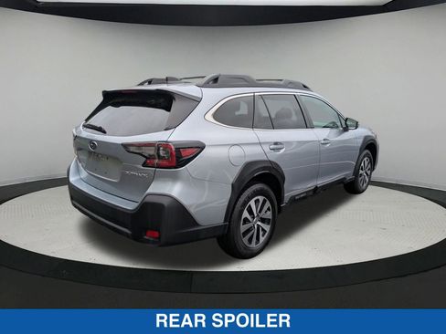 Certified 2023 Subaru Outback Premium image 4