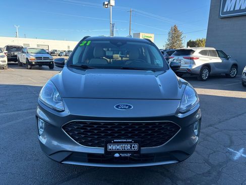 Used 2021 Ford Escape SEL image 2