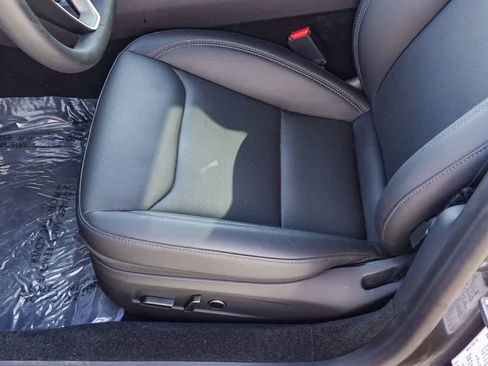 Used 2025 Tesla Model 3 Long Range image 18