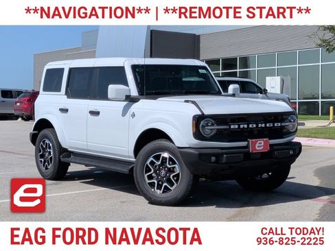 New 2026 Ford Bronco Outer Banks AWD/4WD image 1