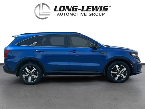 Used 2022 Kia Sorento S w/ Panoramic Sunroof Package FWD image 8