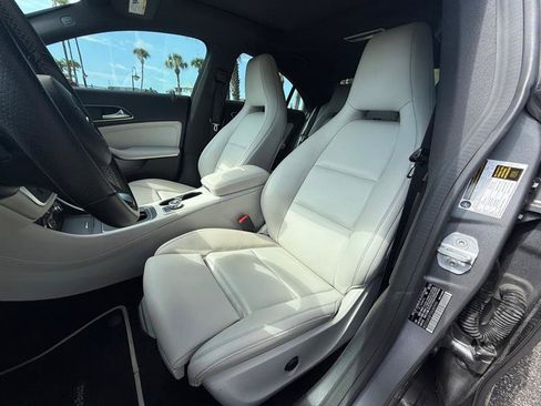 Used 2016 Mercedes-Benz CLA 250 4MATIC image 9