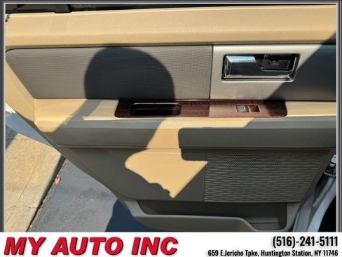 Used 2011 Ford Expedition XLT w/ 202A Rapid Spec Order Code AWD/4WD image 38
