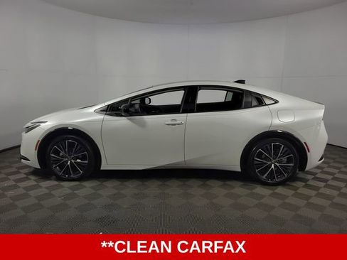 Used 2024 Toyota Prius XLE image 5