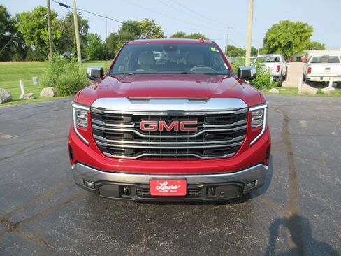 Certified 2023 GMC Sierra 1500 SLT w/ SLT Premium Package AWD/4WD image 13