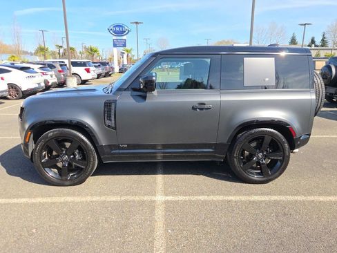 Used 2023 Land Rover Defender 90 V8 image 2