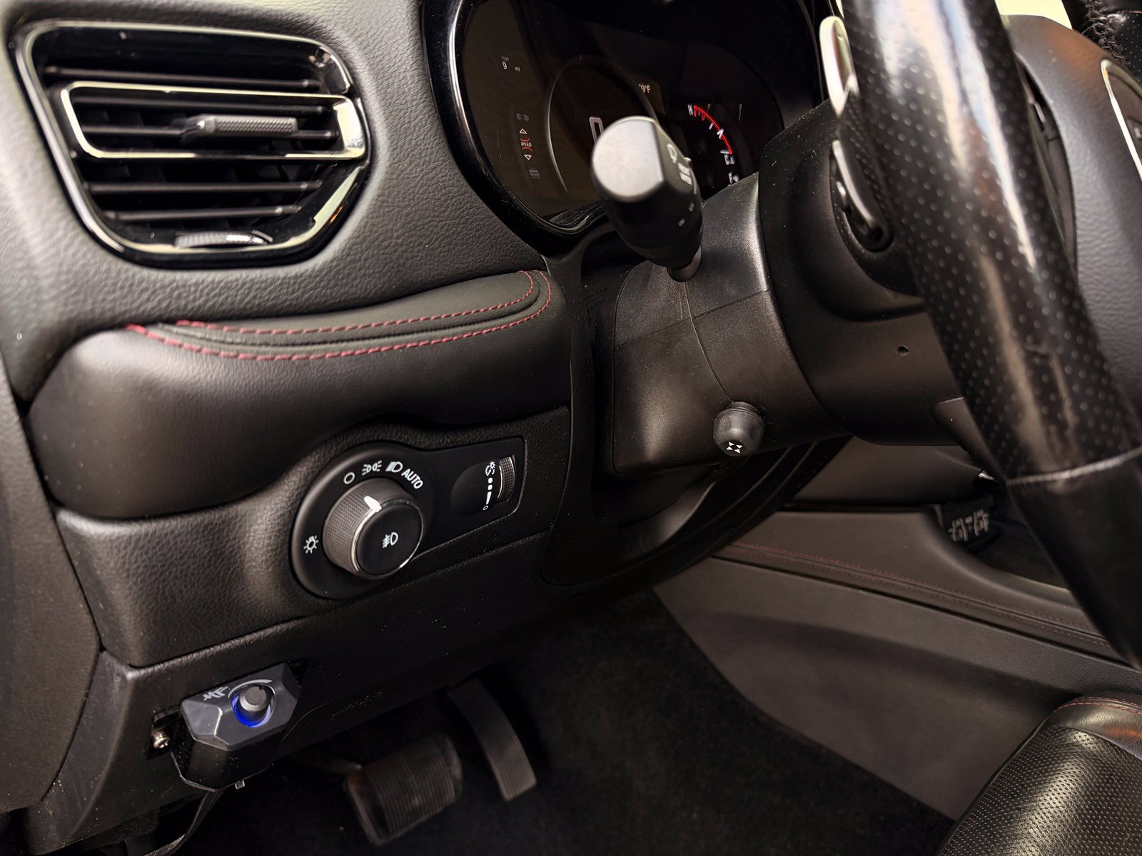 Used 2022 Dodge Durango R/T w/ Blacktop Package AWD/4WD image 42