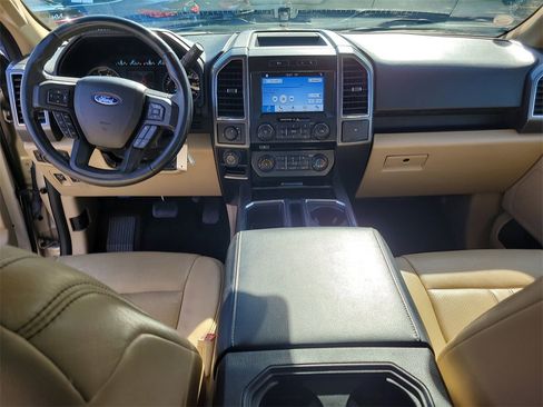 Used 2018 Ford F150 XLT w/ Equipment Group 301A Mid image 16