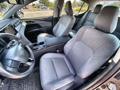 Used 2025 Toyota Camry LE w/ Convenience Package AWD/4WD image 11