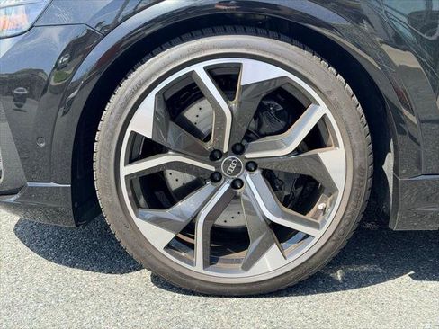 Used 2024 Audi RS Q8 AWD/4WD image 28