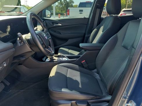 Used 2024 Buick Encore GX Preferred FWD image 16