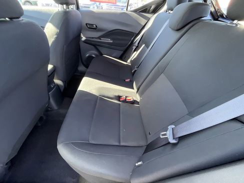 Certified 2025 Nissan Kicks Play S image 27