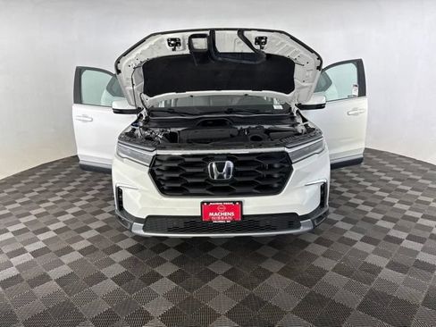 Used 2023 Honda Pilot EX-L image 11