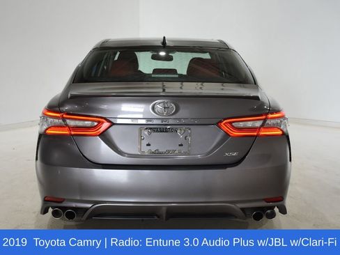 Used 2019 Toyota Camry XSE FWD image 5