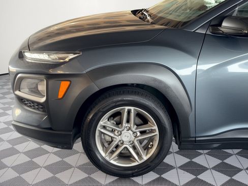 Used 2019 Hyundai Kona SE FWD image 13