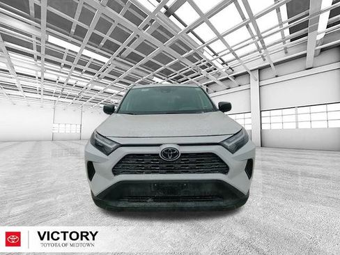 Certified 2025 Toyota RAV4 LE image 8