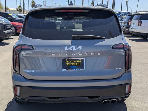 Used 2024 Kia Telluride SX Prestige X-Line AWD/4WD image 3
