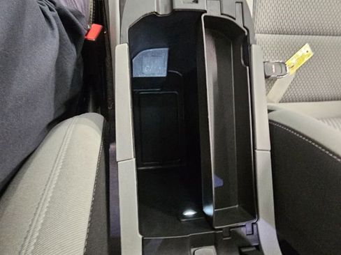 Used 2022 GMC Terrain SLE image 20