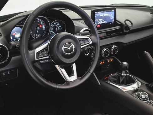 Used 2023 MAZDA MX-5 Miata Grand Touring RWD image 14