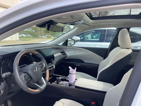 Used 2024 Lexus RX 350 w/ Convenience Package AWD/4WD image 24