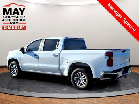 Used 2021 Chevrolet Silverado 1500 LT w/ Fleet Comfort Package AWD/4WD image 3