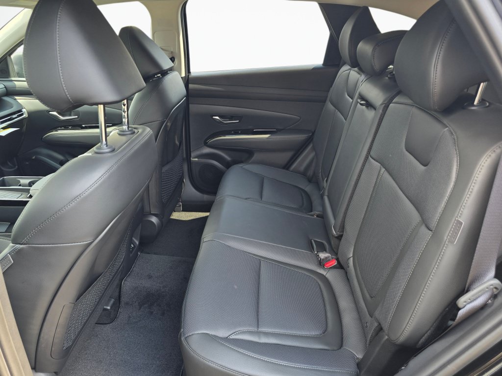 New 2026 Hyundai Tucson Limited AWD/4WD image 36