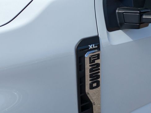 New 2026 Ford F250 XL AWD/4WD image 42