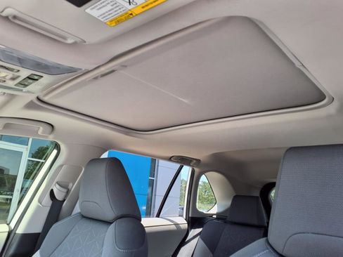 Used 2019 Toyota RAV4 XLE image 15