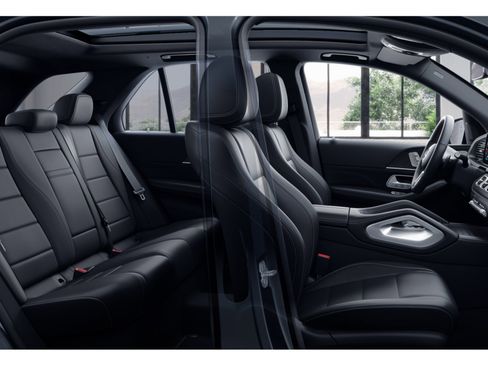 Used 2022 Mercedes-Benz GLE 450 4MATIC image 4