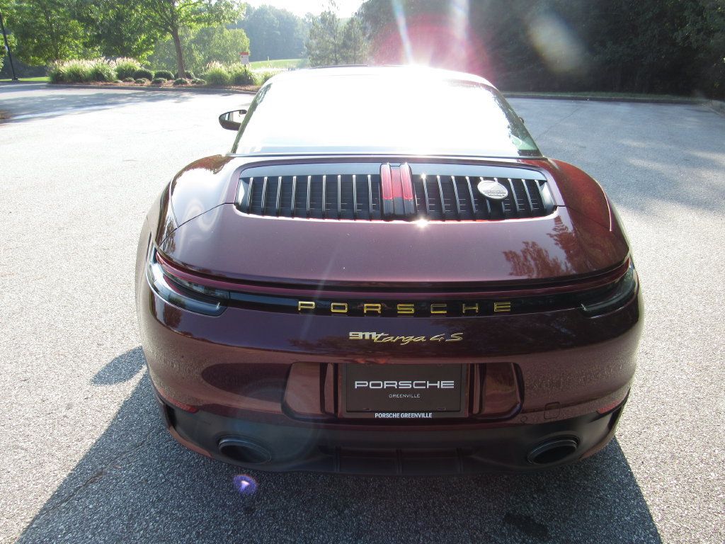 Certified 2021 Porsche 911 AWD/4WD image 6