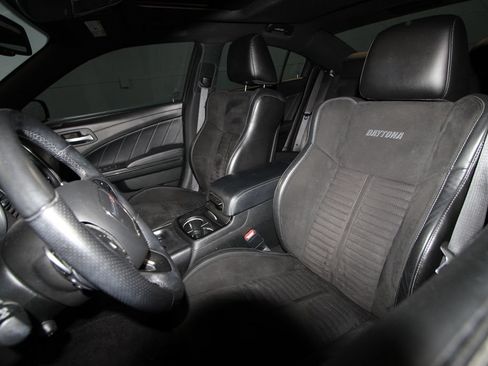 Used 2022 Dodge Charger R/T w/ Daytona Edition Group RWD image 4