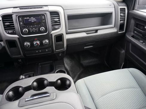 Used 2016 RAM 2500 Tradesman w/ Chrome Appearance Group image 26