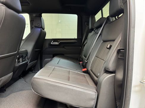 New 2025 Chevrolet Silverado 3500 High Country w/ Technology Package image 17