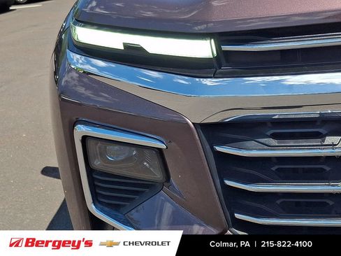 Used 2024 Chevrolet Traverse LT w/ LPO, Floor Liner Package AWD/4WD image 11