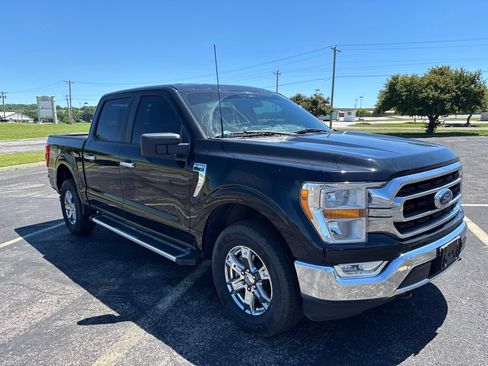 Used 2022 Ford F150 XLT w/ XTR Package AWD/4WD image 3